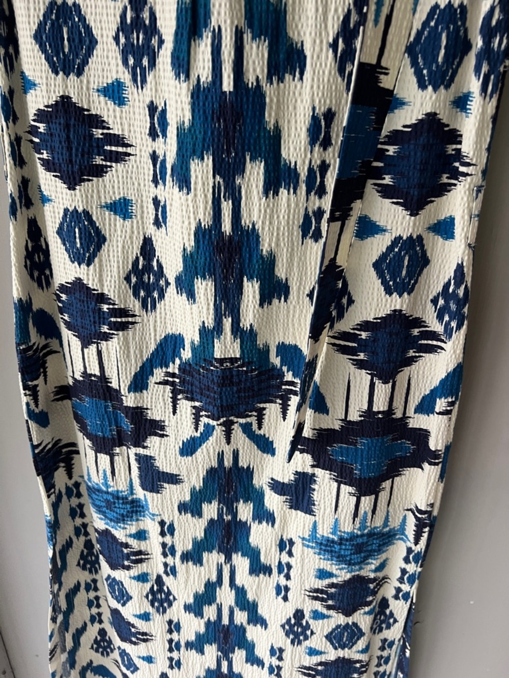 Vilagallo Blue and White Sleeveless Maxi Shirt Dress - Picture 6 of 6